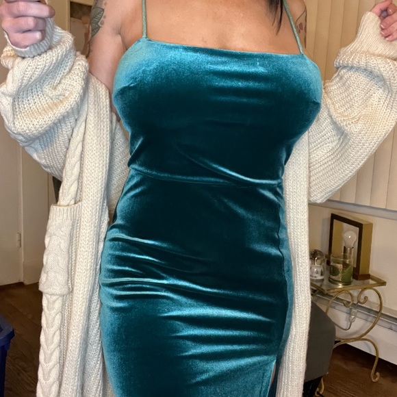 Express Dresses & Skirts - Velvety Express brand dress size S. PERFECT condition! Good holiday dress!